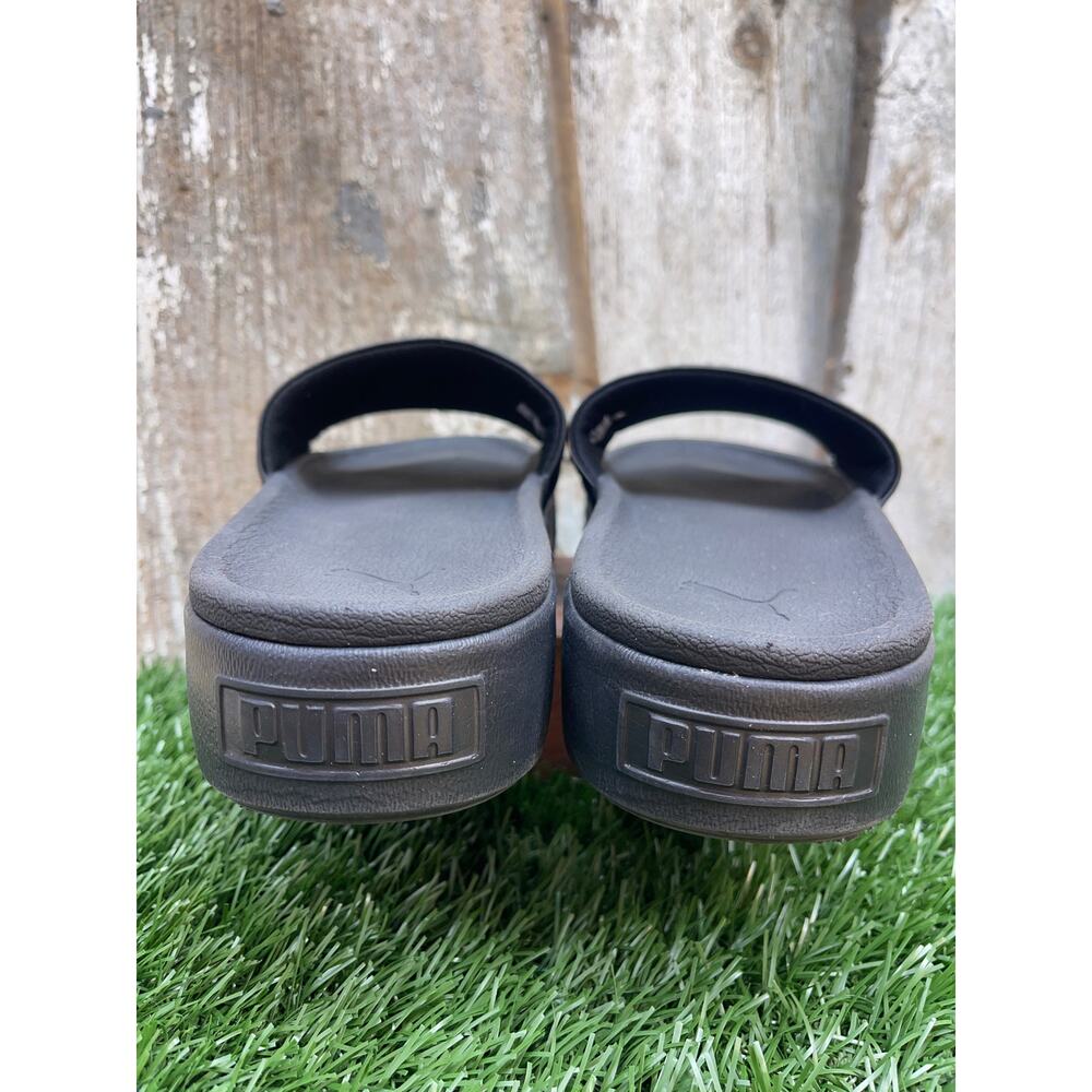 PLATFORM PUMA SLIDES PRICE FIRM! GREAT CONDITION - Picture 3 of 8